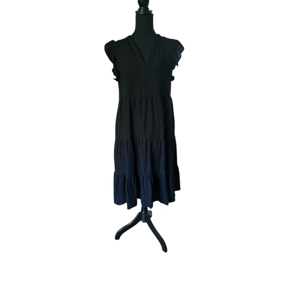 Entro Black Tiered Midi Dress Ruffle Sleeves Lined Lightweight Casual SZ Med - Picture 4 of 9